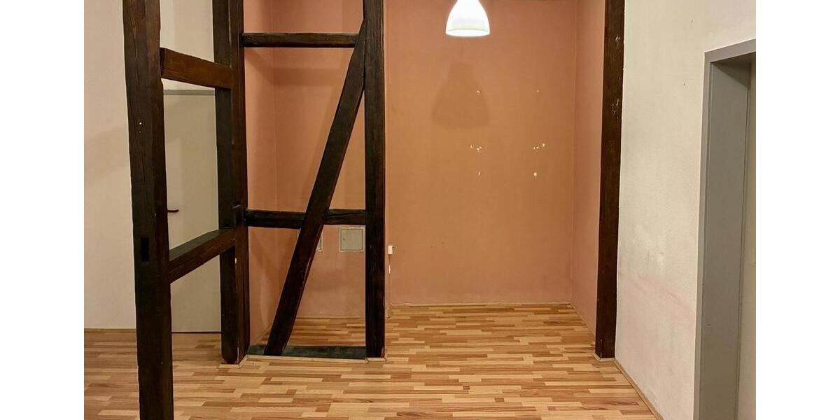 Etagenwohnung Braunschweig - 5 Zimmer, 141 m&sup2;, 1.900&euro; | Angebot:26165139