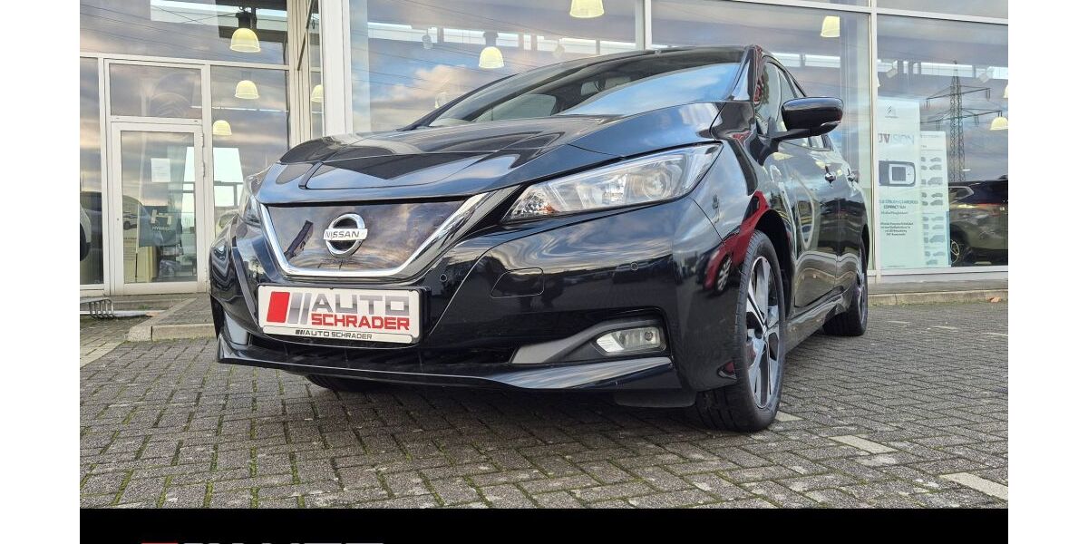 Nissan Leaf 29.644 km 15.950 € Braunschweig 38112