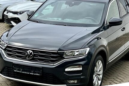 VW T-Roc 99.987 km 21.499 € Braunschweig 38118