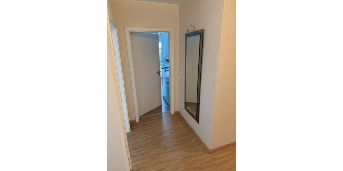 Etagenwohnung Schwülper - 3 Zimmer, 100 m&sup2;, 1.350&euro; | Angebot:24848550