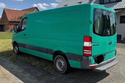 Mercedes-Benz Sprinter 217.000 km 8.950 &euro; Braunschweig 38112