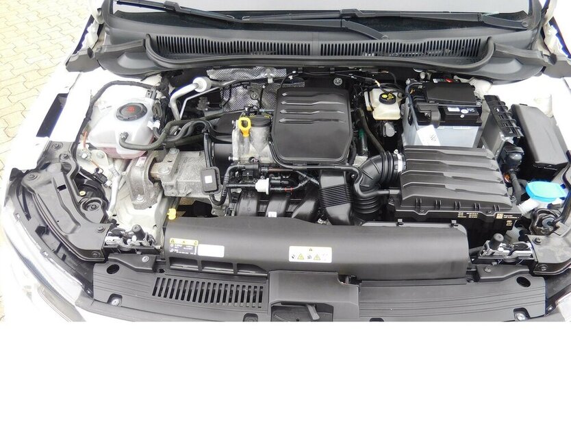 VW Polo 1.0 Life MPI BMT 4Trg Klima Navi LED 21.400 km 14.990 € Vordorf 38533