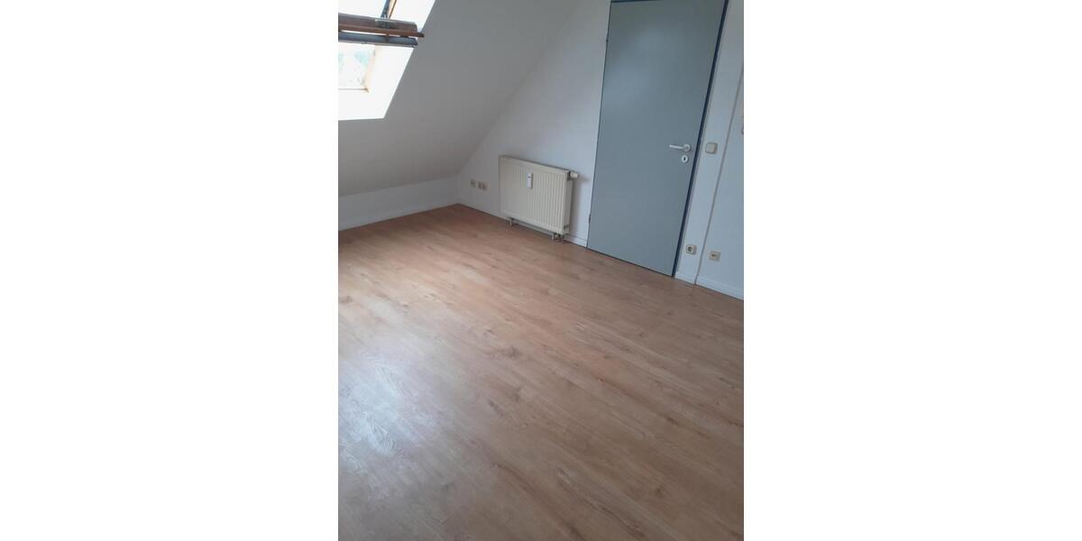 Dachgeschoßwohnung Braunschweig Wabe-Schunter-Beberbach - 1 Zimmer, 30 m&sup2;, 82.500&euro; | Angebot:25960339