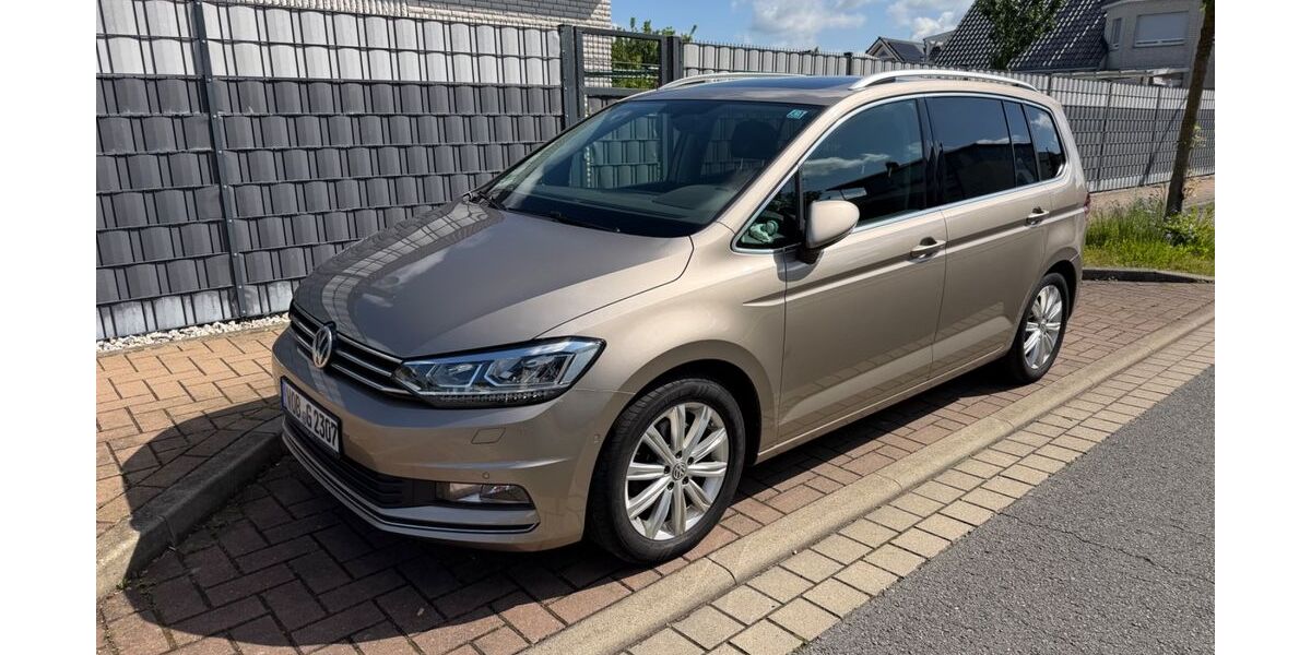 VW Touran 227.000 km 12.600 &euro; Wolfsburg 38448