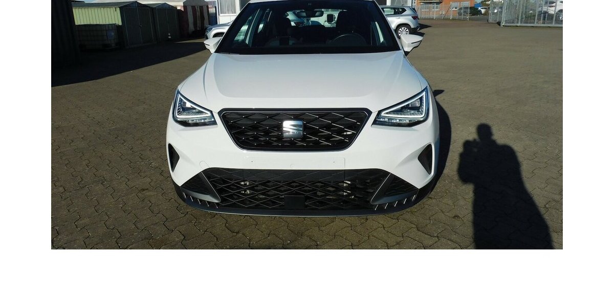 Seat Arona 1.0 FR-Line TSI BMT Navi Klima Alu 27.000 km 16.990 € Vordorf 38533