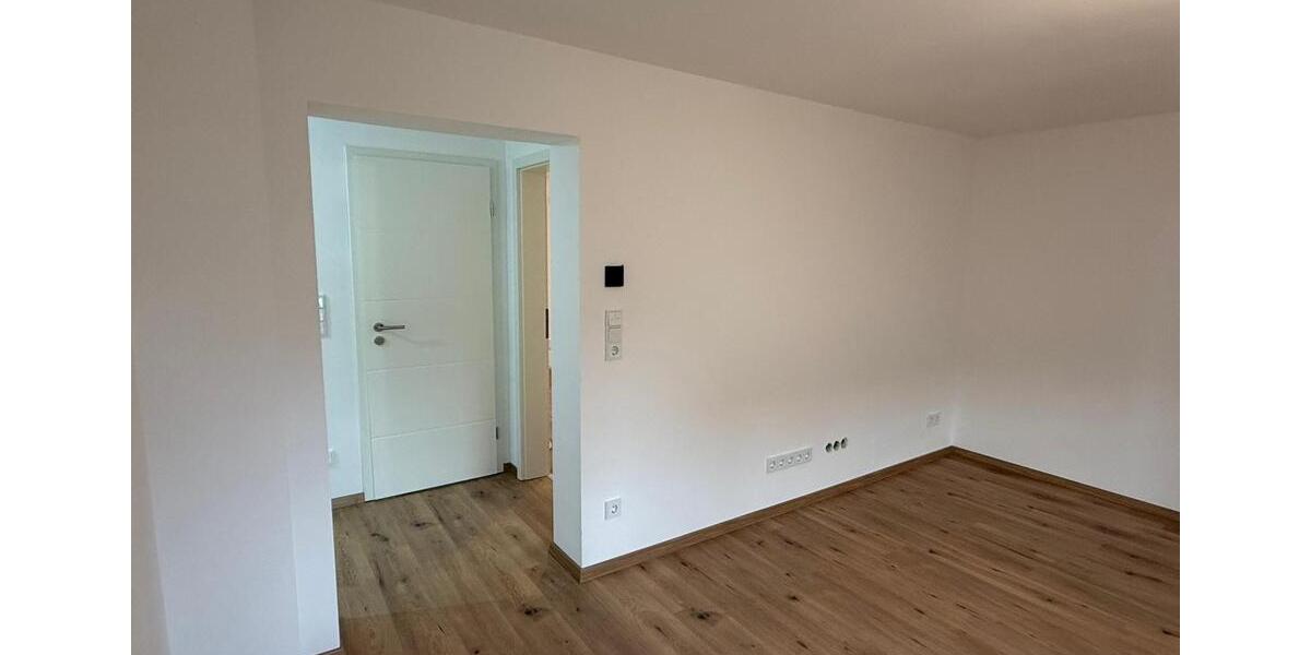 3-Zimmer-Wohnung, 70 m2, Erstbezug nach Kernsanierung 3 zimmer
