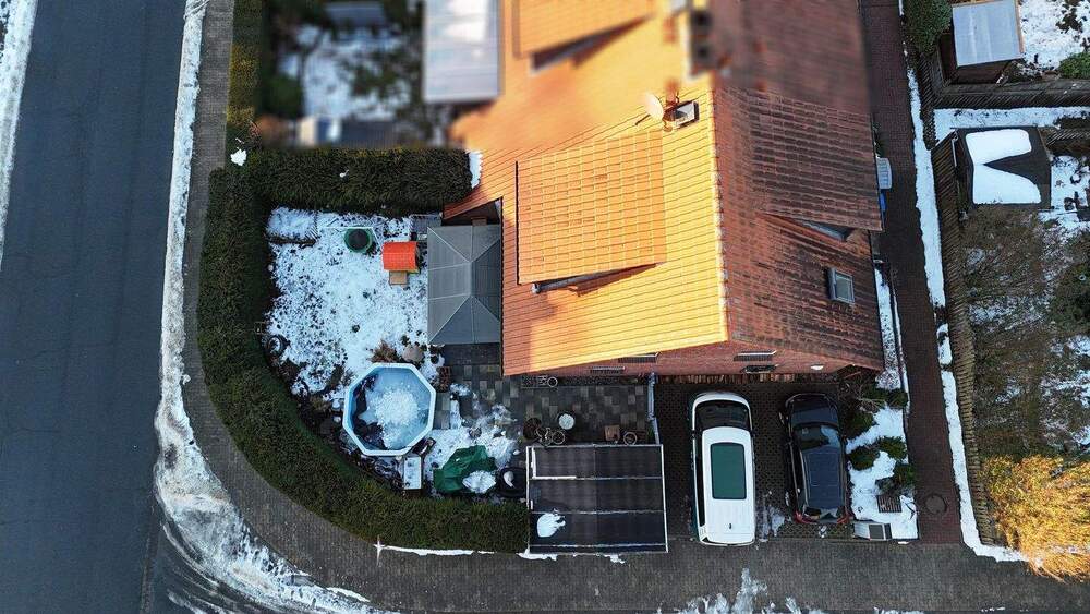 Modernisierte DHH nach WEG gebaut in idyllischer Lage im Angebotsverfahren 5 zimmer