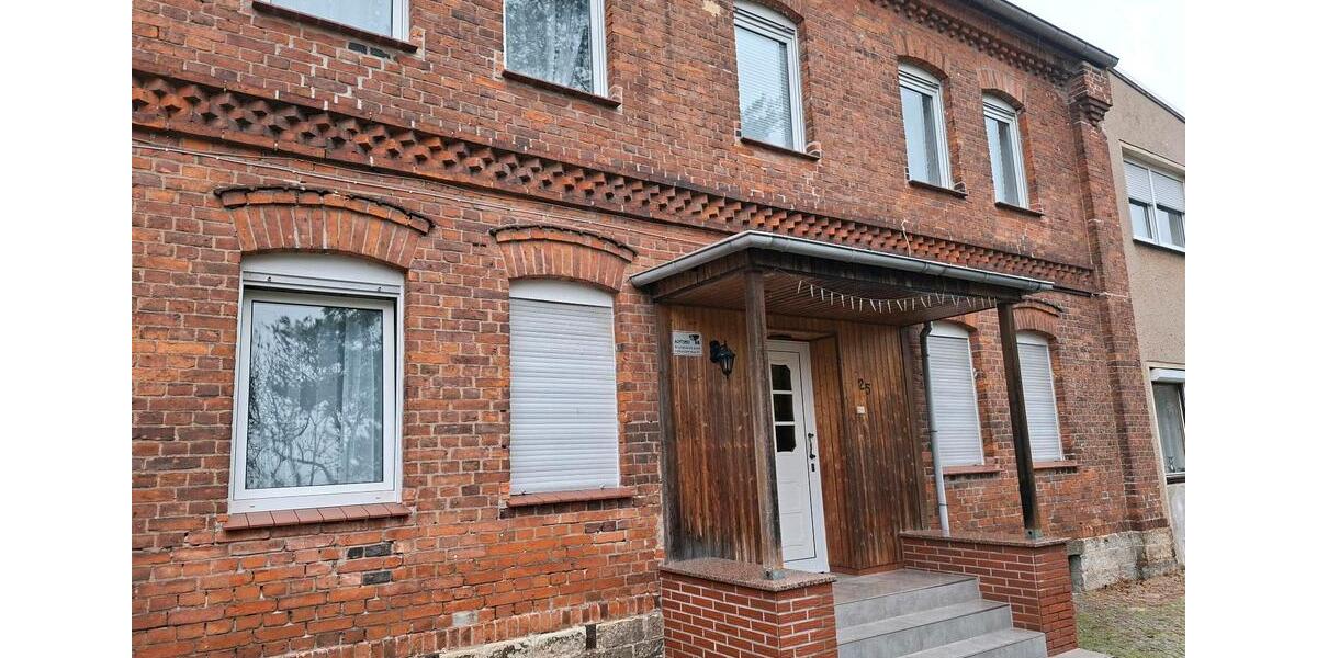 Erdgeschoßwohnung Oebisfelde-Weferlingen Weferlingen - 5 Zimmer, 135 m&sup2;, 260.000&euro; | Angebot:23712365