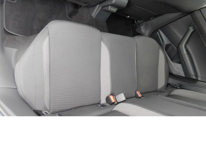 VW Polo 1.0 Life MPI BMT 4Trg Klima Navi LED 21.400 km 14.990 € Vordorf 38533