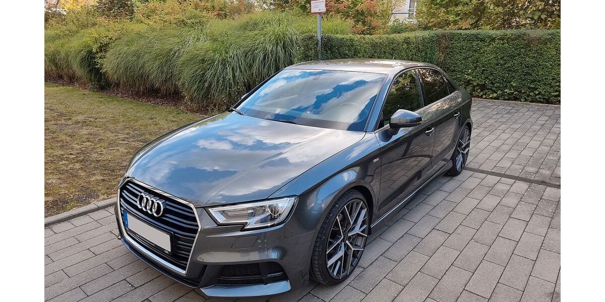 Audi A3 128.000 km 14.900 &euro; Wolfsburg 38440