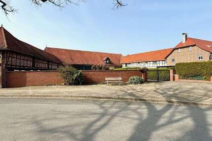 Haus Wolfsburg Alt-Wolfsburg - 9 Zimmer, 470 m&sup2;, 785.000&euro; | Angebot:25829900