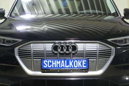 Audi e-tron 37.300 km 25.950 € Braunschweig 38112