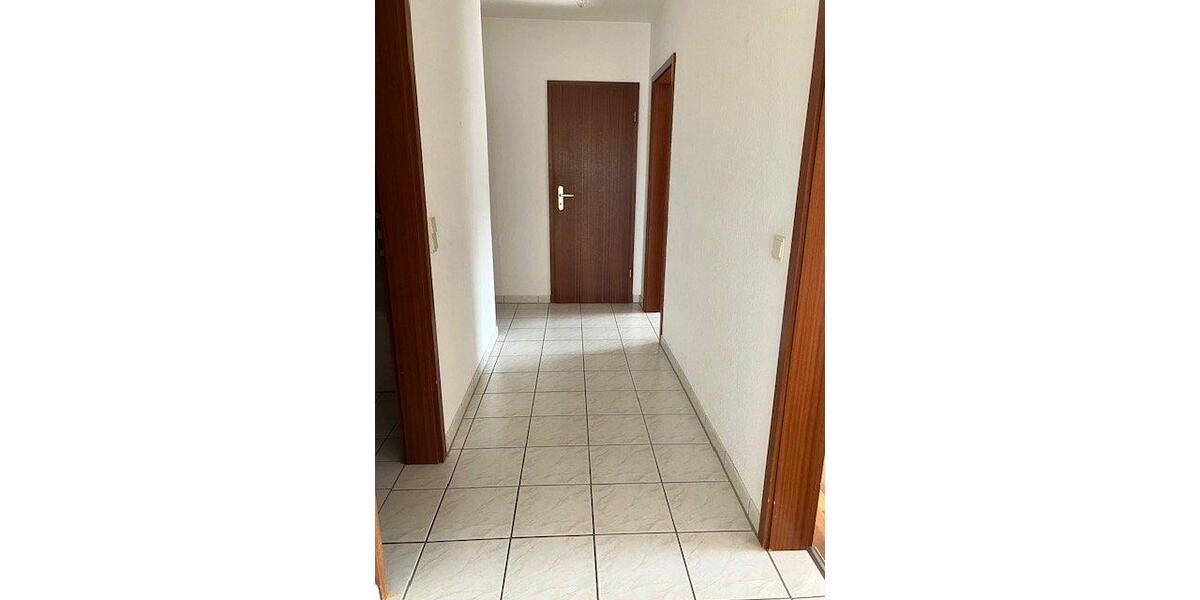 Dachgeschoßwohnung Gifhorn - 3 Zimmer, 77 m&sup2;, 690&euro; | Angebot:26549368