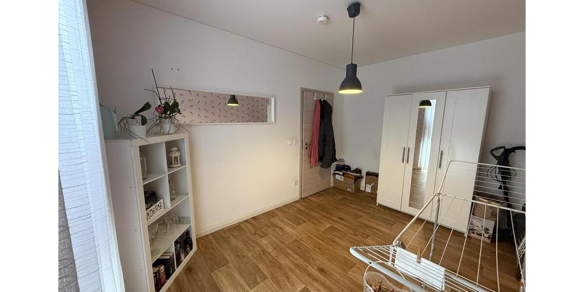 Etagenwohnung Sassenburg - 4 Zimmer, 110 m&sup2;, 1.215&euro; | Angebot:24848560