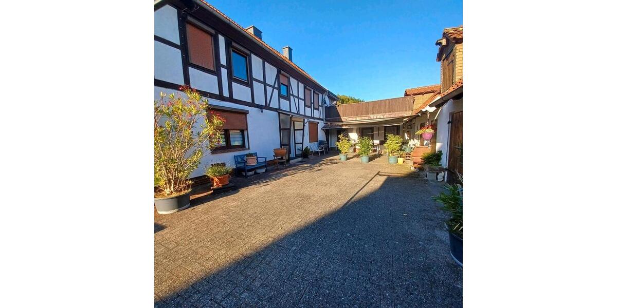 Mehrfamilienhaus, Wohnhaus Königslutter am Elm - 8 Zimmer, 183 m&sup2;, 186.000&euro; | Angebot:26888260