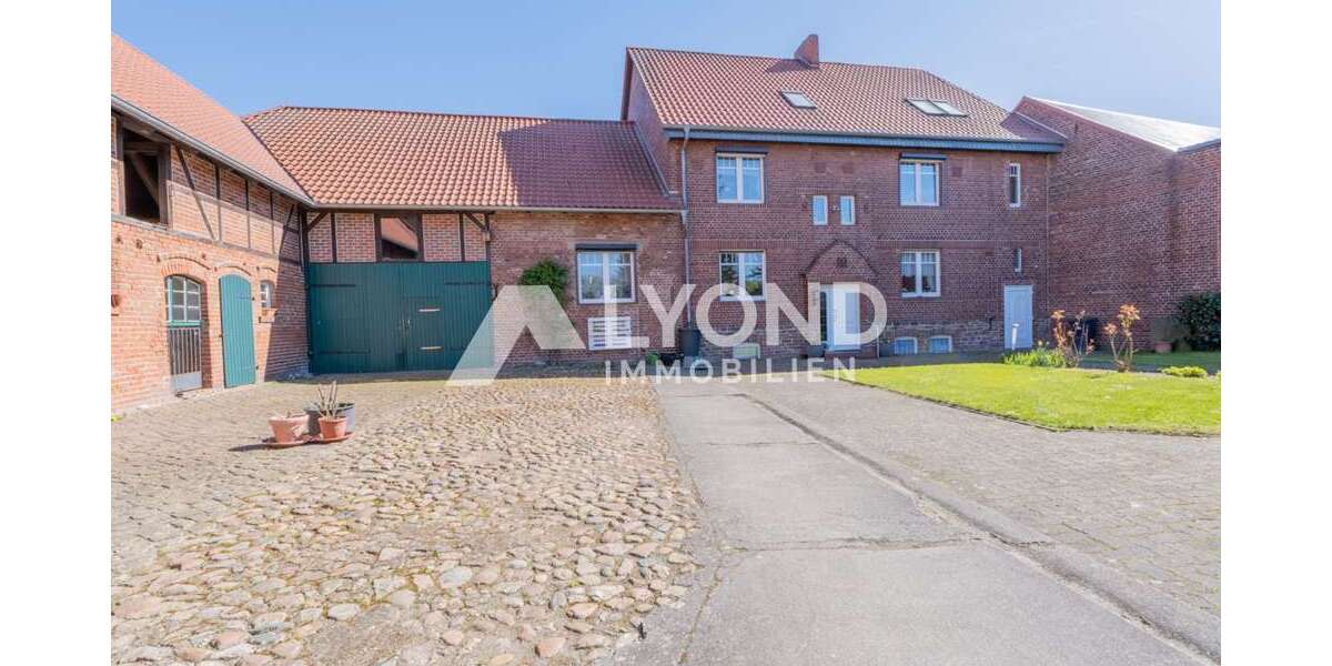 Einfamilienhaus Oebisfelde / Lockstedt Lockstedt - 10 Zimmer, 248 m&sup2;, 499.000&euro; | Angebot:26703764