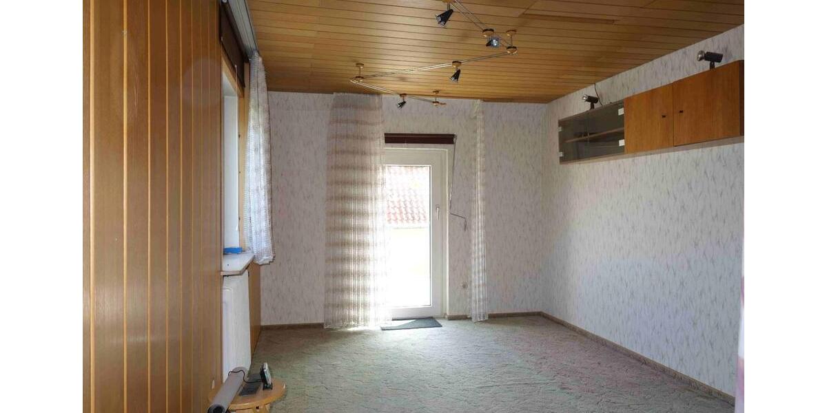 Einfaches Einfamilienhaus auf Eigentumsgrundstück in Weyhausen 5 zimmer