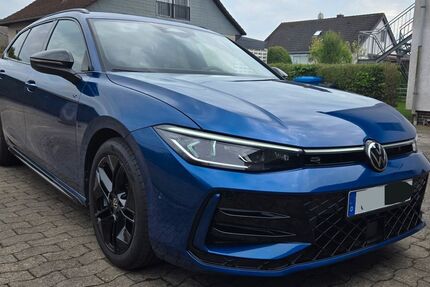 VW Passat Variant 22.000 km 39.990 € Ehra-Lessien 38468