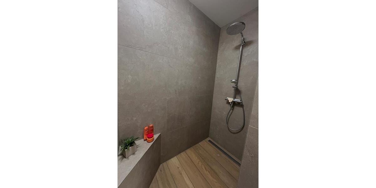 Etagenwohnung Velpke - 2 Zimmer, 80 m&sup2;, 950&euro; | Angebot:26237599