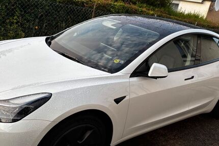 Tesla Model 3 48.712 km 29.000 &euro; Wolfsburg 38442