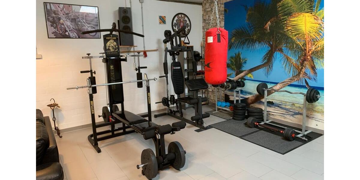 Möbliertes Loft 100 qm 2 zimmer