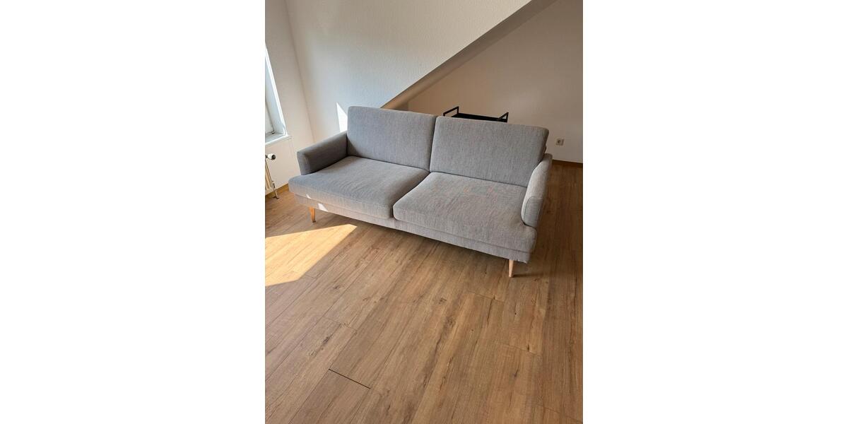 Dachgeschoßwohnung Braunschweig - 2 Zimmer, 54 m&sup2;, 600&euro; | Angebot:26308982