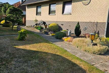 EinfamilenZweifamilienhaus 8 zimmer