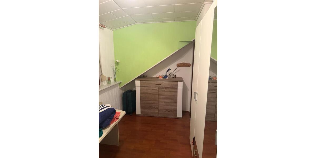 Einfamilienhaus Wolfsburg Ehmen - 10 Zimmer, 171 m&sup2;, 460.000&euro; | Angebot:23503558