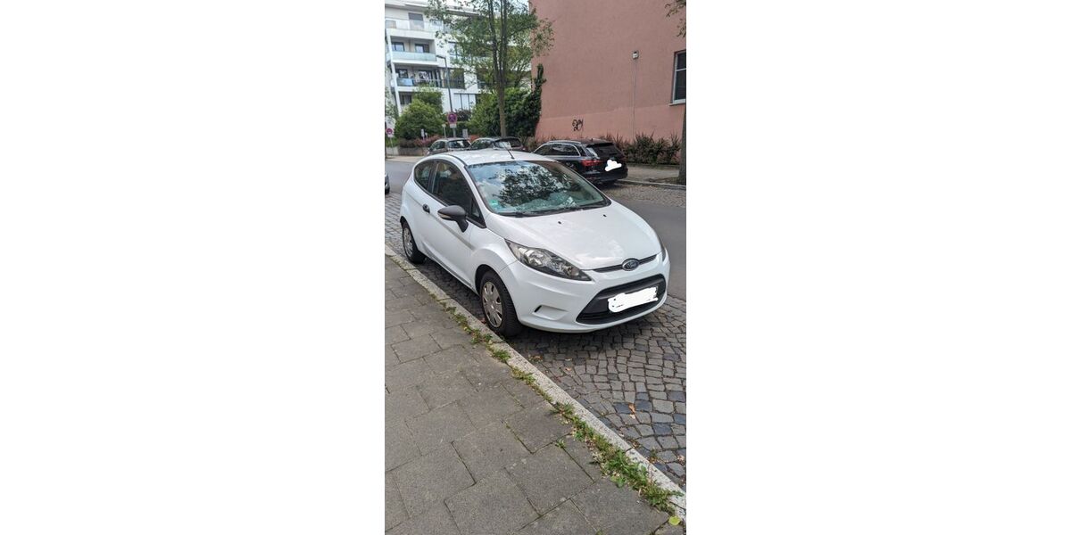 Ford Fiesta 255.000 km 1.600 &euro; Braunschweig 38102