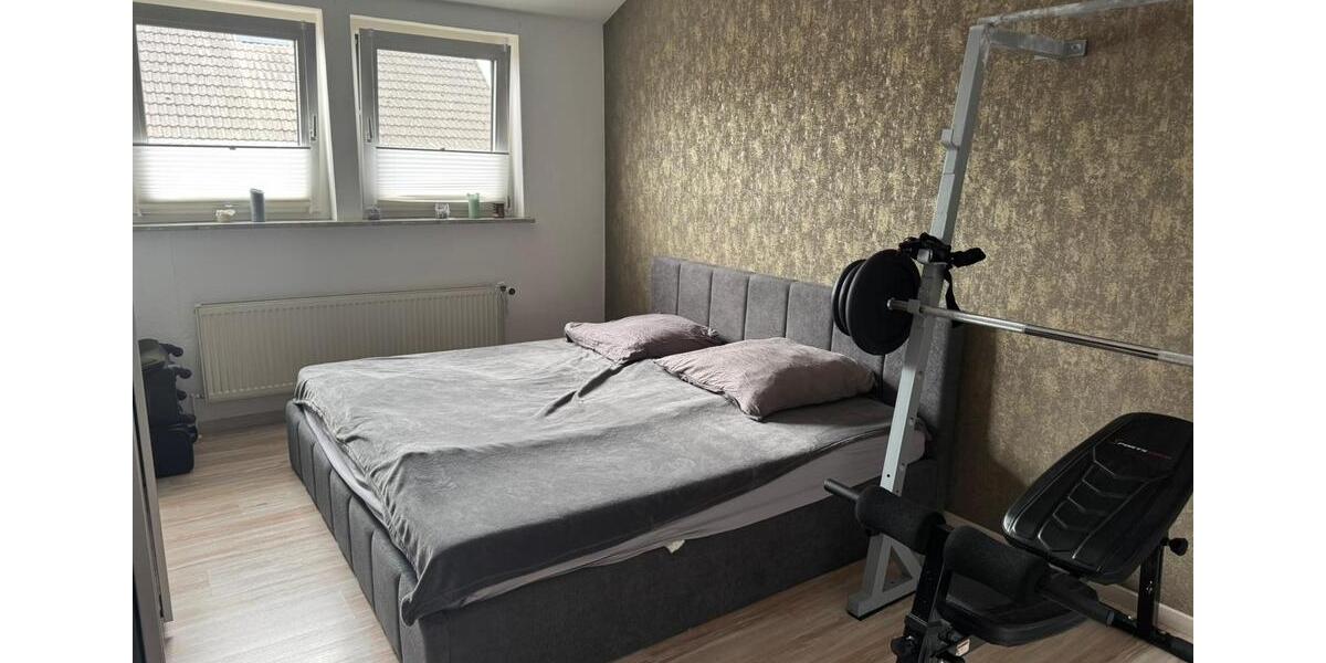 Etagenwohnung Sassenburg - 3 Zimmer, 90 m&sup2;, 700&euro; | Angebot:26607907