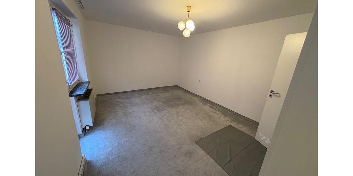 Etagenwohnung Helmstedt - 3 Zimmer, 82 m&sup2;, 520&euro; | Angebot:26214808