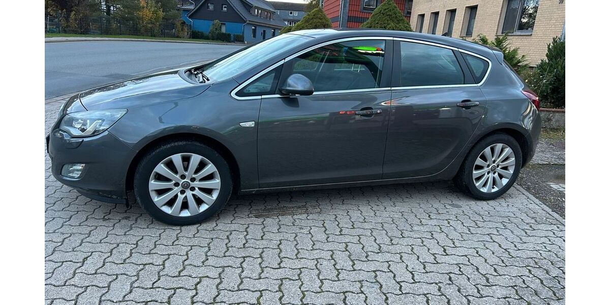 Opel Astra 230.000 km 3.699 € Braunschweig 38102