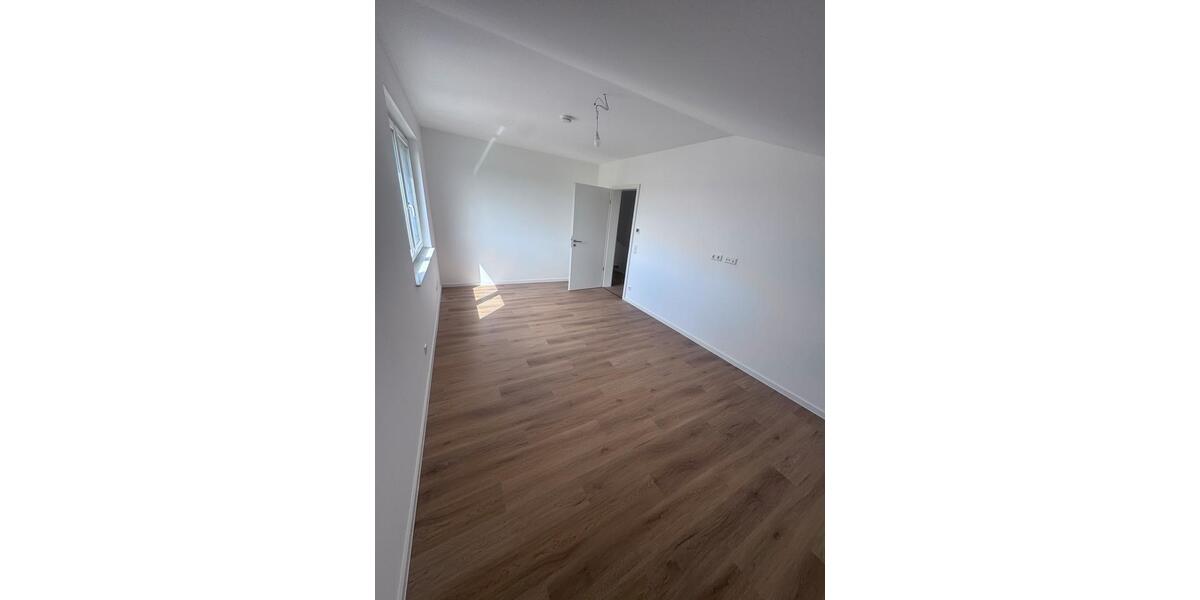 Reihenhaus Weyhausen - 4 Zimmer, 100 m&sup2;, 349.000&euro; | Angebot:26926941