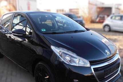 Peugeot 208 110.914 km 5.490 &euro; Wolfsburg 38448