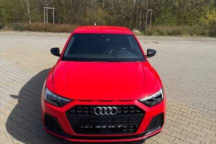 Audi A1 50.000 km 20.900 &euro; Braunschweig 38126