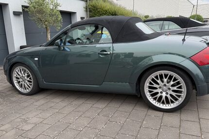 Audi TT 210.000 km 5.900 &euro; Wolfsburg-Ehmen 38442