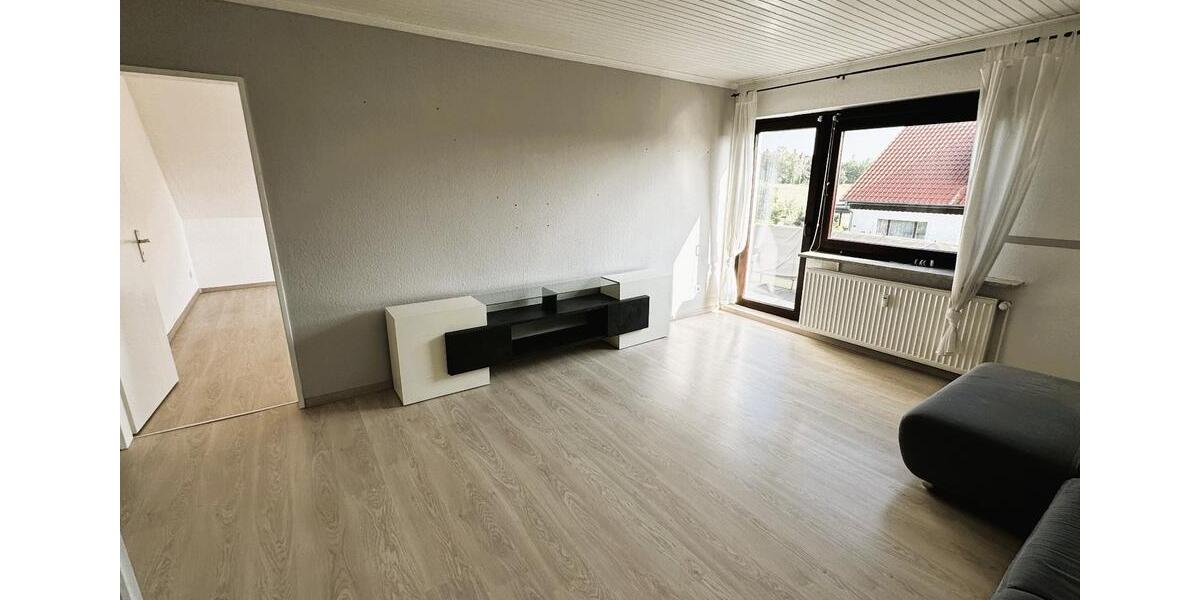 Dachgeschoßwohnung Jembke - 3 Zimmer, 88 m&sup2;, 920&euro; | Angebot:26591214