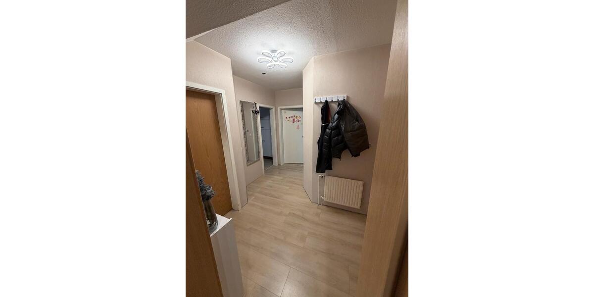 Dachgeschoßwohnung Wolfsburg Almke - 3 Zimmer, 67 m&sup2;, 850&euro; | Angebot:26704834