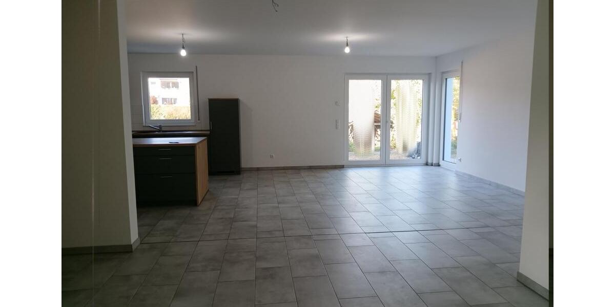 NEUBAU- Energieeffiziente DHH m. EBK Wärmepumpe in ruhiger Lage 4 zimmer