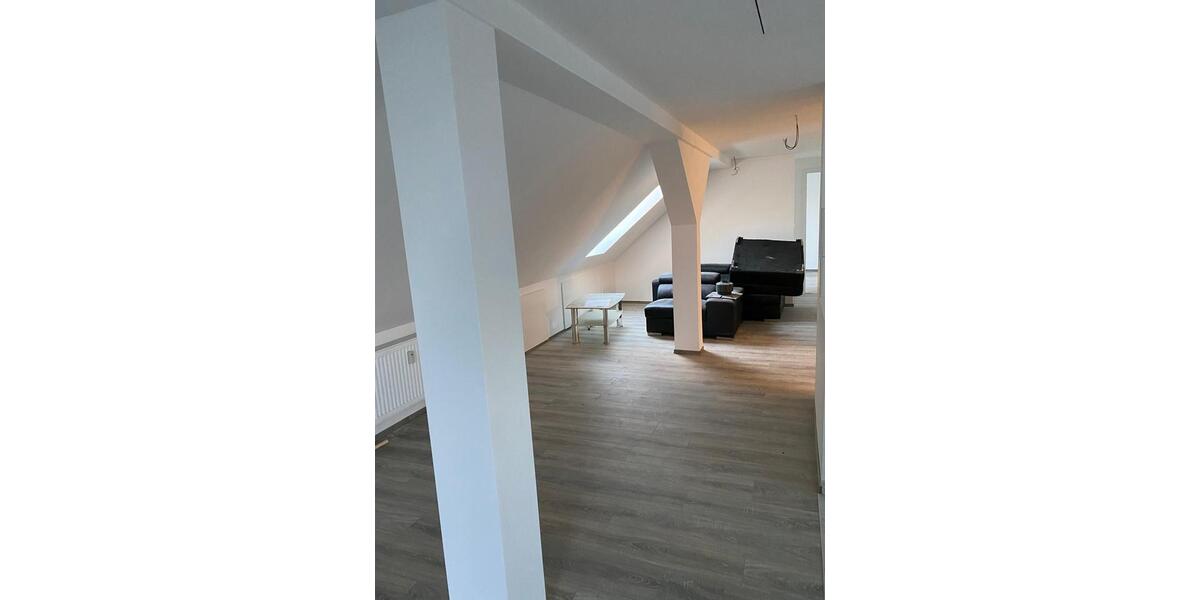 Dachgeschoßwohnung Braunschweig Broitzem - 1 Zimmer, 70 m&sup2;, 650&euro; | Angebot:26476278