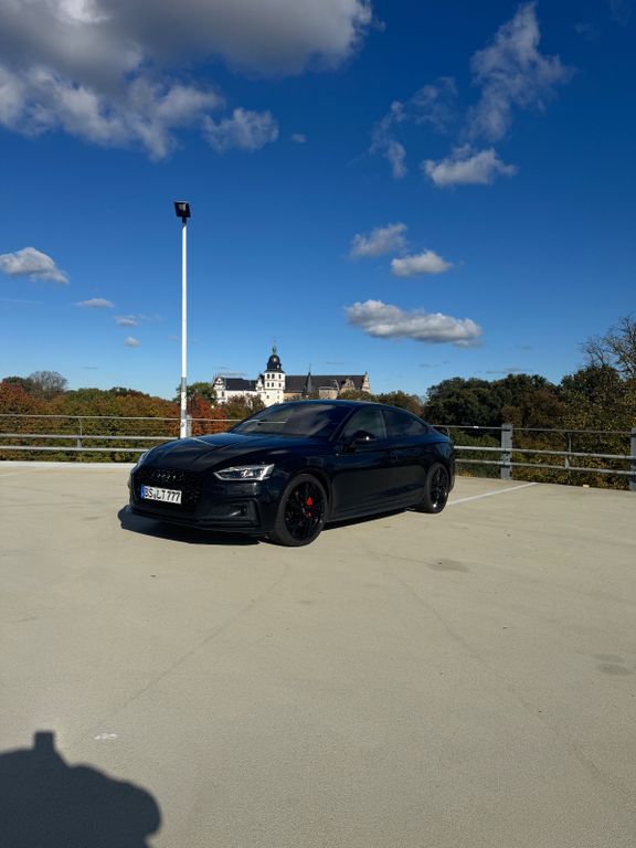 Audi A5 144.000 km 26.500 € Braunschweig 38110