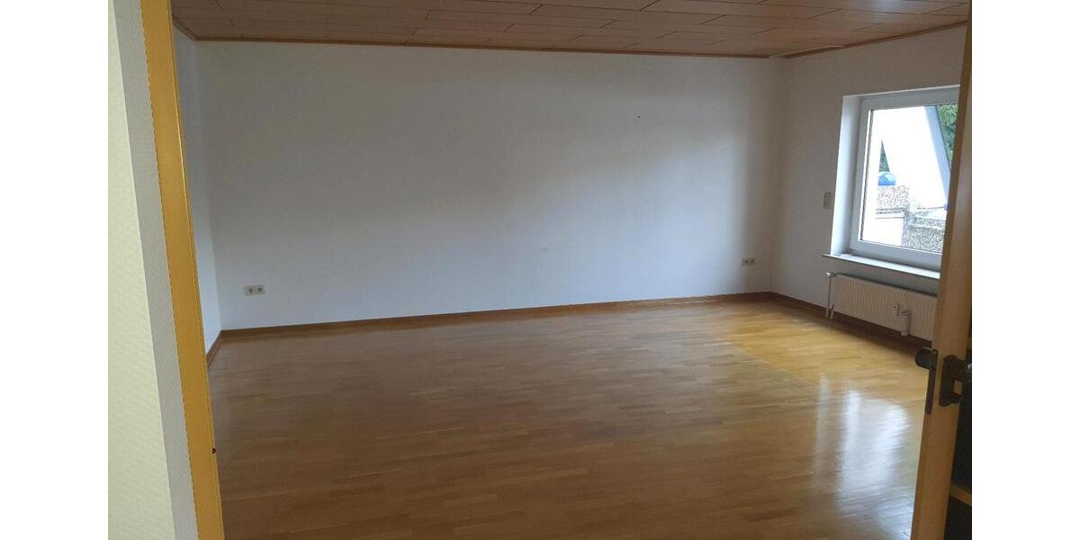 Verkaufe eine Eigentumswohnung 3 zimmer