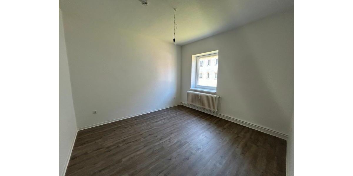 Etagenwohnung Braunschweig Östliches Ringgebiet - 4 Zimmer, 89 m&sup2;, 912&euro; | Angebot:26307441
