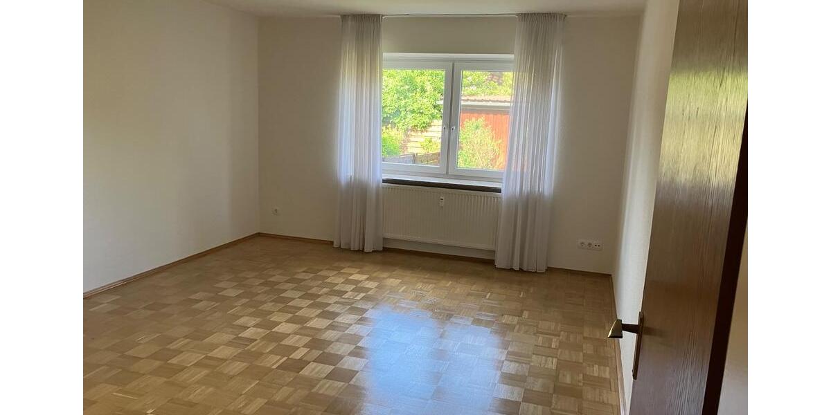 Erdgeschoßwohnung Wasbüttel - 5 Zimmer, 163 m&sup2;, 1.250&euro; | Angebot:25964833