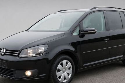 VW Touran 158.500 km 11.990 &euro; Wolfsburg/Vorsfelde 38448