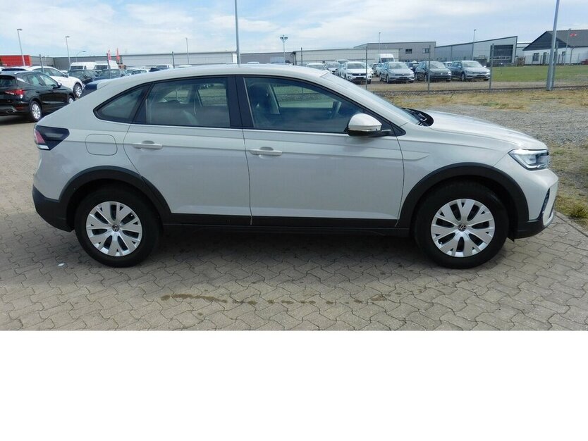 VW Taigo 1.0 TSI BMT Klima LED Navi 27.600 km 16.690 € Vordorf 38533