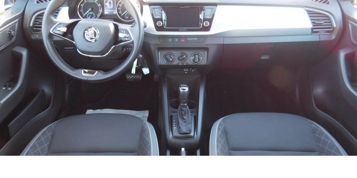 Skoda Fabia 1.0 Ambition TSI BMT DSG Navi Klima 13.000 km 16.990 &euro; Vordorf 38533