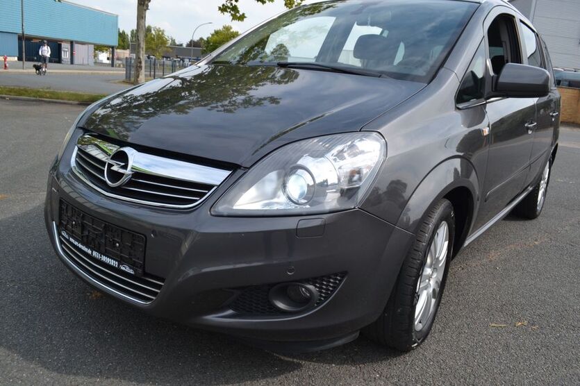 Opel Zafira 202.000 km 4.550 € Braunschweig-Rüningen 38122