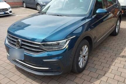 VW Tiguan 99.956 km 23.970 &euro; Helmstedt 38350