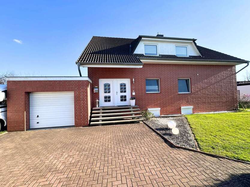 Haus zum Kaufen in Wolfenbüttel 520.000 € 212 m²